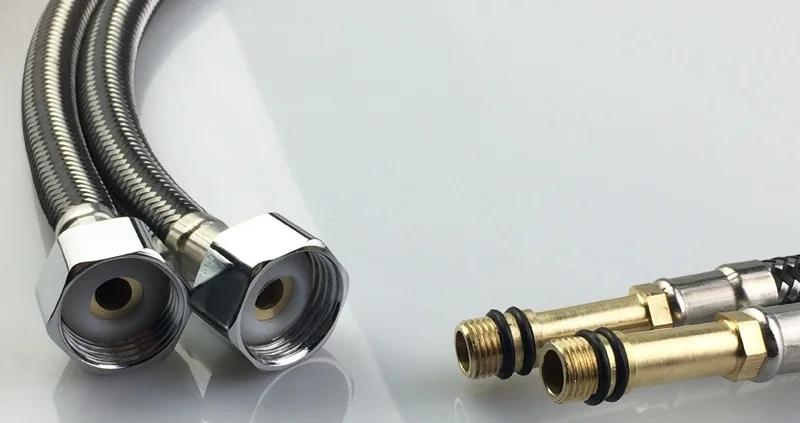 Kitchen Faucet Sink Faucet Chrome Brass Mixer Faucet 360 Degree Rotating Deck Mounted Cold and Hot Kitchen Mixer Taps And Hose Kitchen Faucet Sink Faucet Chrome Brass Mixer Faucet 360 Degree Rotating Deck Mounted Cold and Hot Kitchen Mixer Taps And Hose