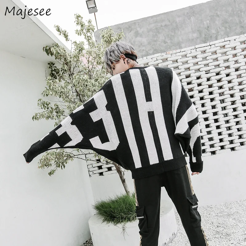Billige Pullover Männer Oansatz Gedruckt Lose Einfache Allgleiches Europäischen Stil Täglichen Weichen Pullover Herren Fledermaus Ärmel Hüfte Hop Stricken Kleidung
