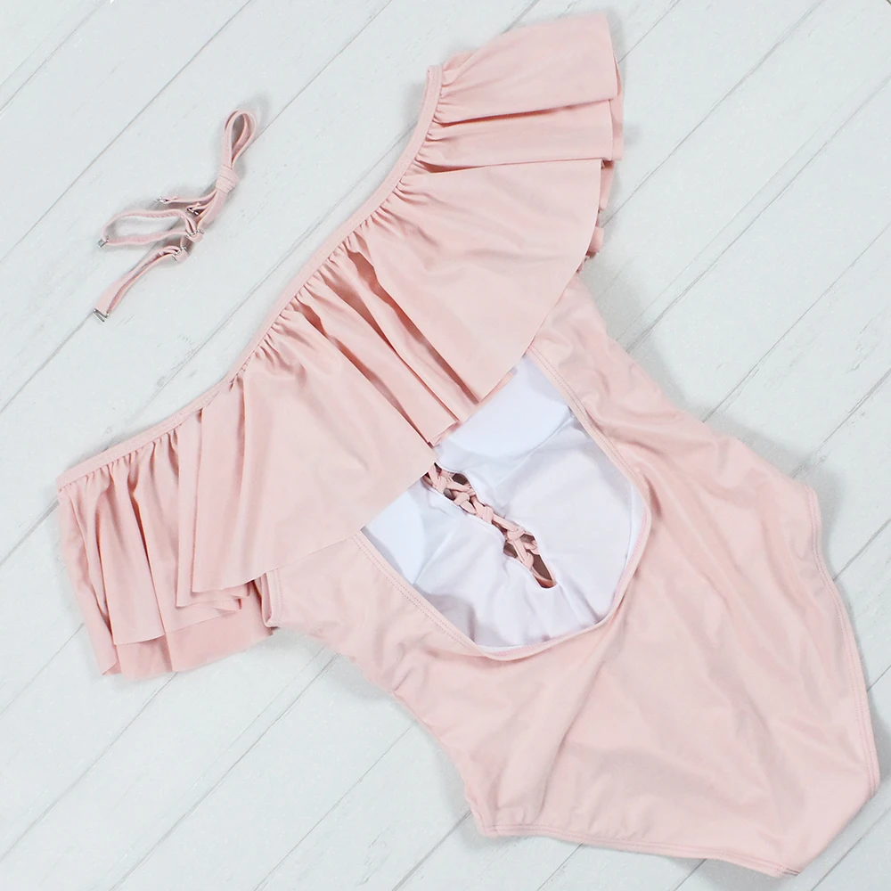 Berychy Для женщин Swimuit сексуальные купальники Off Shoulder Ruffle Пляжная боди Женский