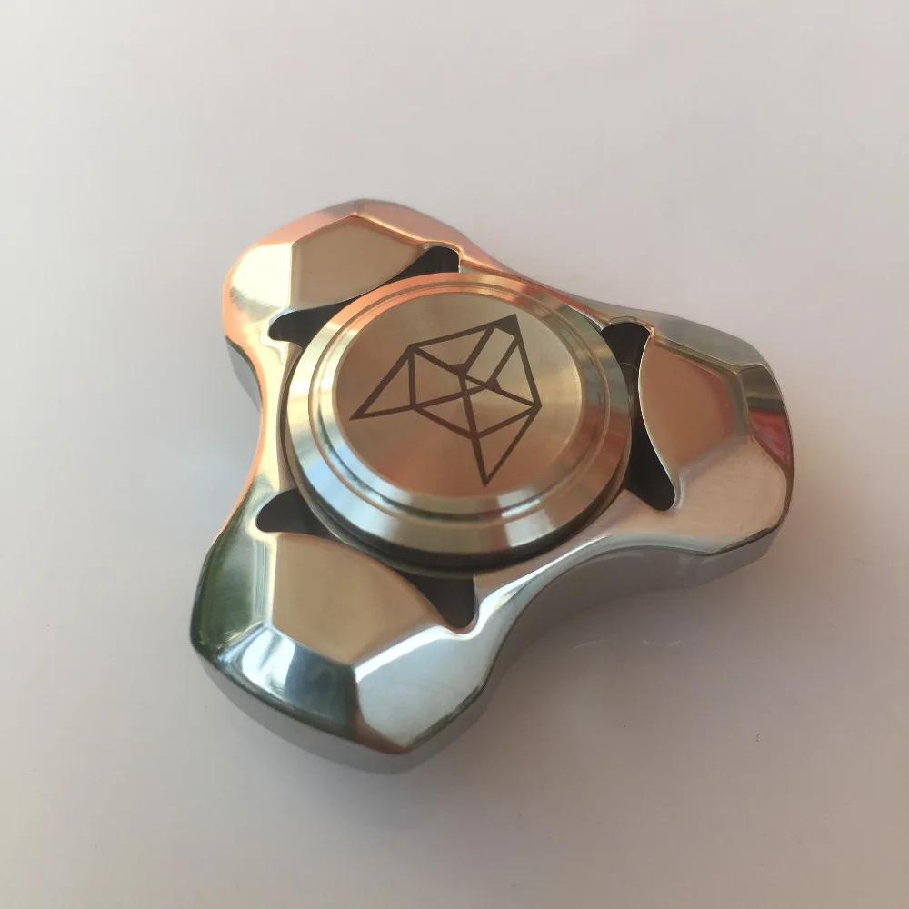 

Three-Leaf Star Trek Diamond Mini-Fingertips Hand Spinner Metal Tri Fidget EDC Finger Gyro Focus Toy New Fidget Spinner