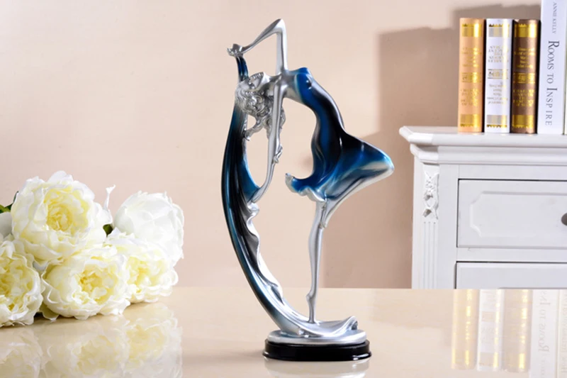 Vintage Resin Dancing girl Ornament Figurines Miniatures Person Statues For Home Hotel KTV office Background Wedding Decoration4