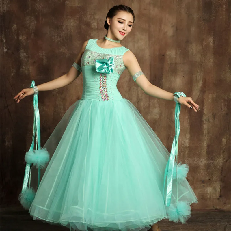 Exquisite luxury big swing modern dance performance dress hand sewn
