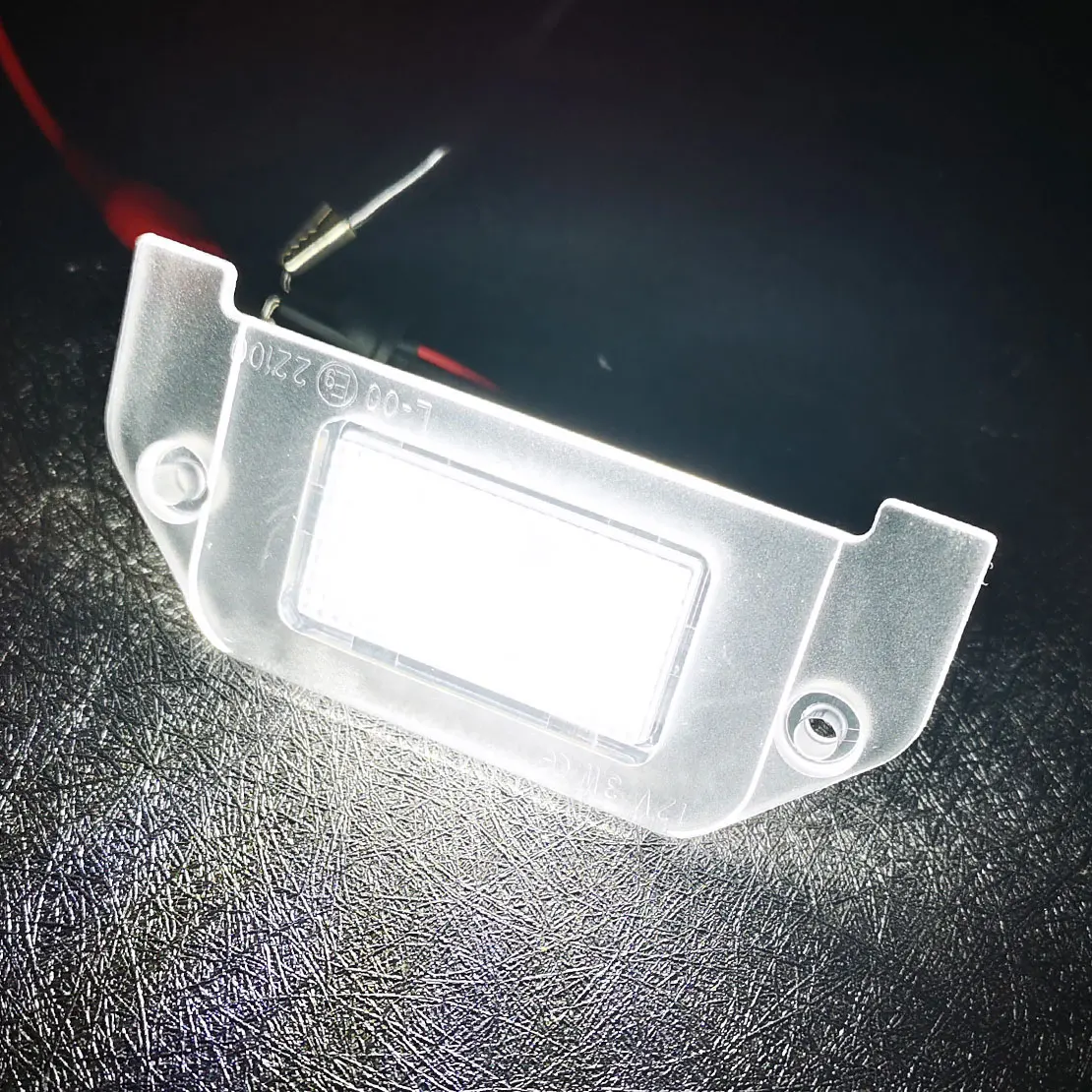 

Fit for Dodge Charger Challenger Dart Avenger Magnum 18 LED 12V 3W White Rear Number License Plate Light Lamp