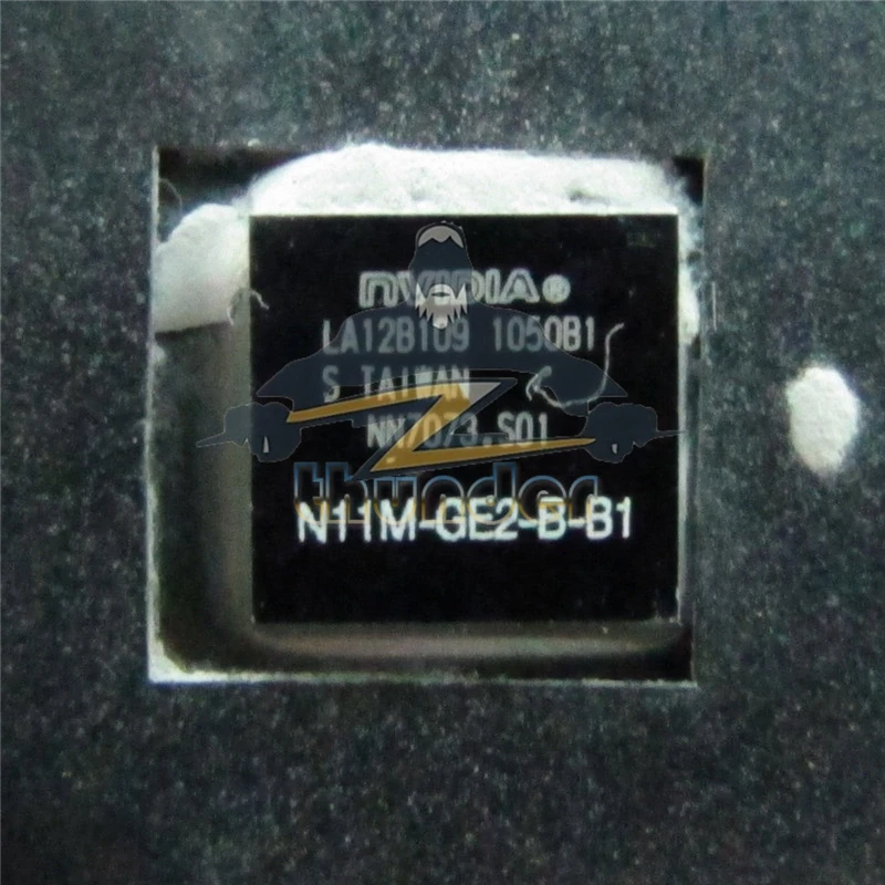 w043