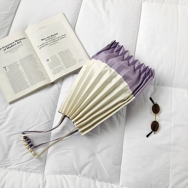 11043046248_355119199