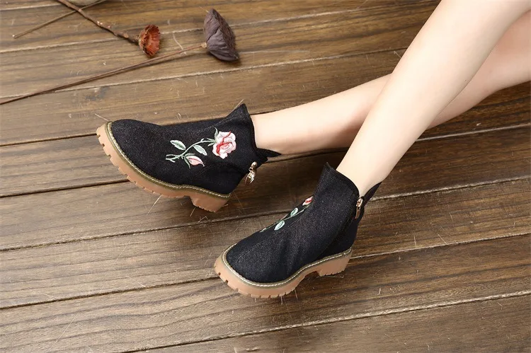 National Women's Boots Embroidered Shoes Autumn Winter Ladies Snow Boots Retro Cotton Fabric Short Plush Boots Shoes Big Size 40 (11)