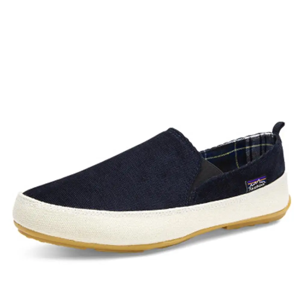 2018 New men casual shoes man spring autumn Loafers England Fashion Zapato Breathable Slip on flats 2018 New men casual shoes man spring autumn Loafers England Fashion Zapato Breathable Slip on flats