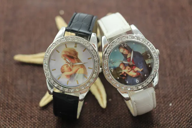 Retro Blessed Virgin Mary Embrace Santo Nino Watch Womens Mens Classic Christian Retro Blessed Virgin Mary Embrace Santo Nino Watch Womens Mens Classic Christian