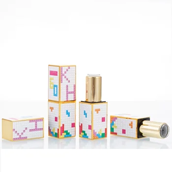 

24pcs New 12.1mm 3D Emboss Lipstick Container Empty Lip Balm Tube Cool Cosmetic Tetris Design Pattern Lipstick Tube Beauty Tools