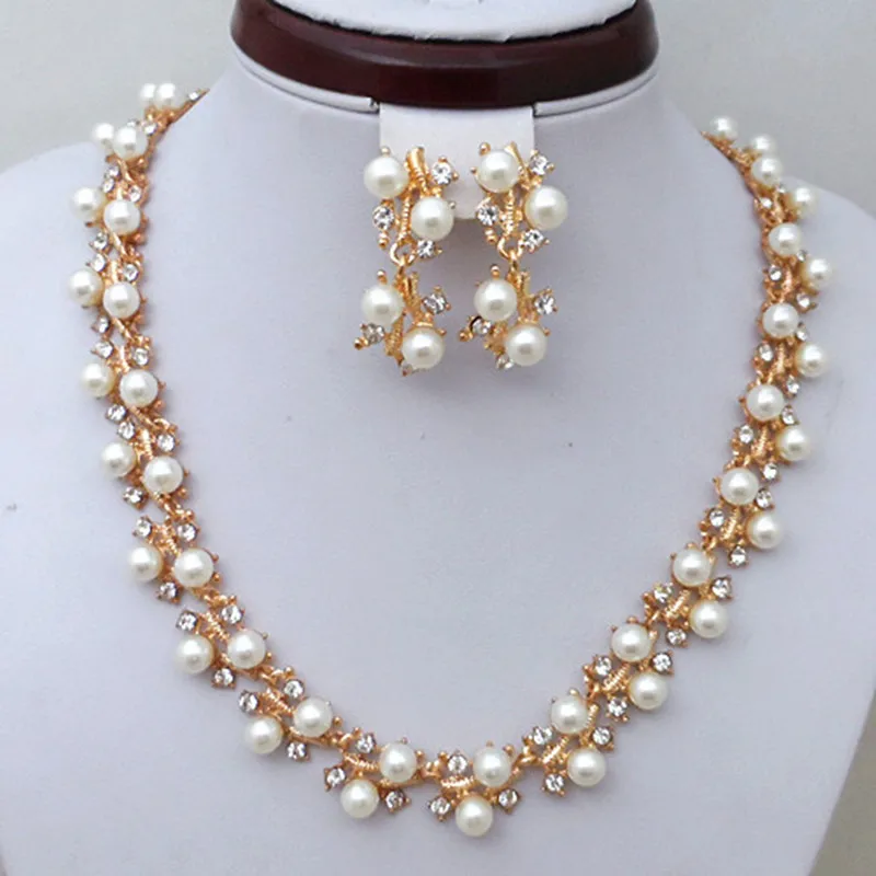 Gold Color Pretty Fuax Pearl And Diamante Crystals Necklace Earrings