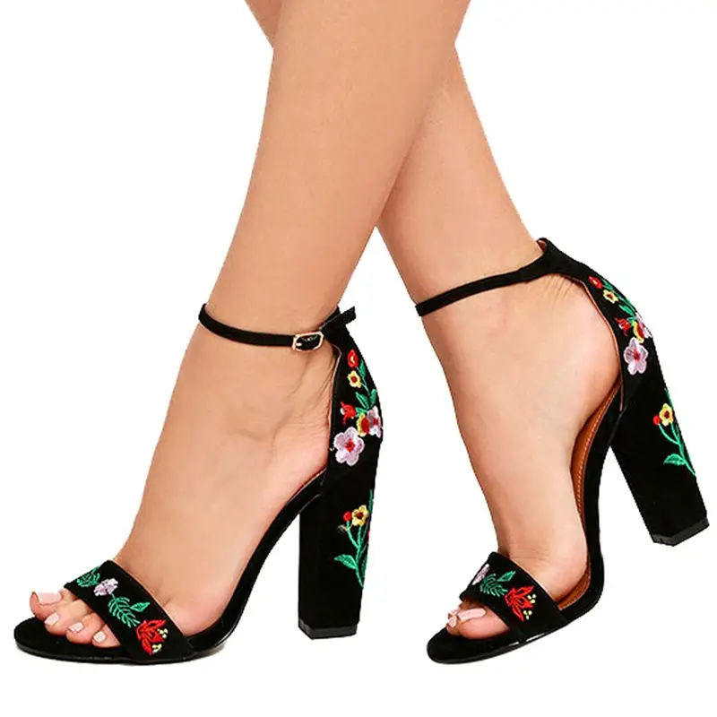 

2019 New Flowers Embroidered Shoes Women Sandals Sexy Open Toe Gladiator High Heels Women Shoes Black Size 35-40