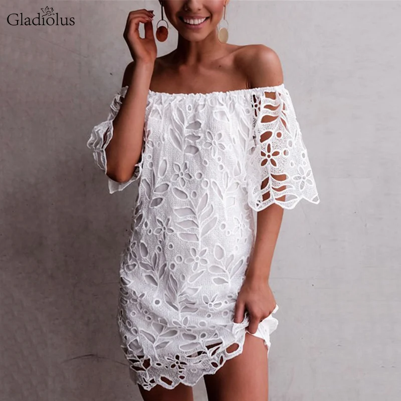 Женское кружевное платье с открытыми плечами Gladiolus белое Черное мини коротким