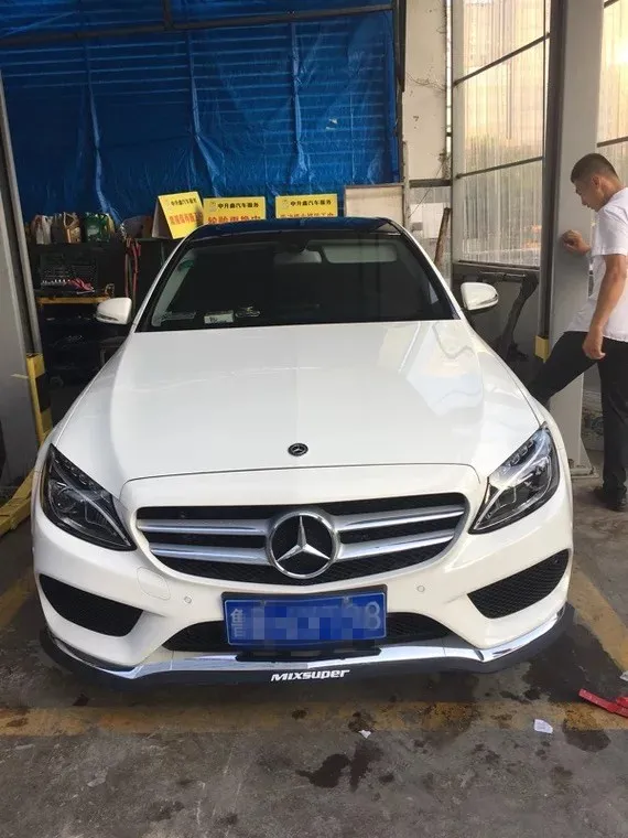 Хо на передний бампер для автомобильного стайлинга губ боковые наклейки Mercedes Benz