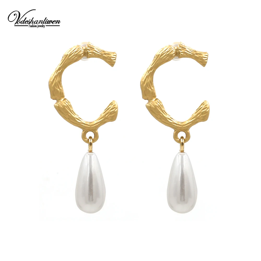 

Vodeshanliwen New Water Drop Simulated pearl Stud Earrings Fashion Bohemian Gold Metal Letter Earrings For Women Jewelry Gift