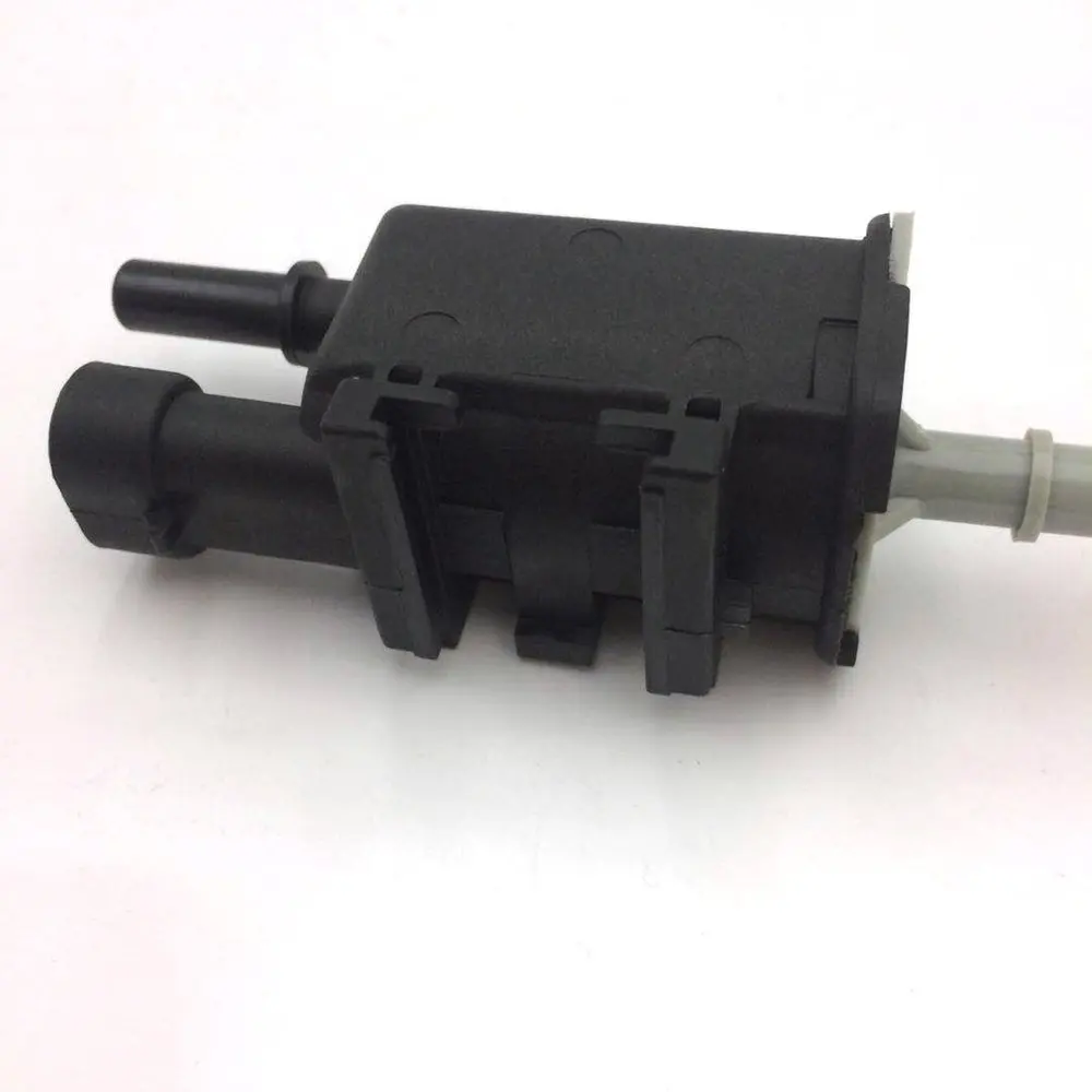 

ACDelco 214-1680 Vapor Canister Valve