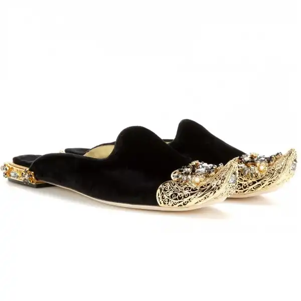 pointed gold flats