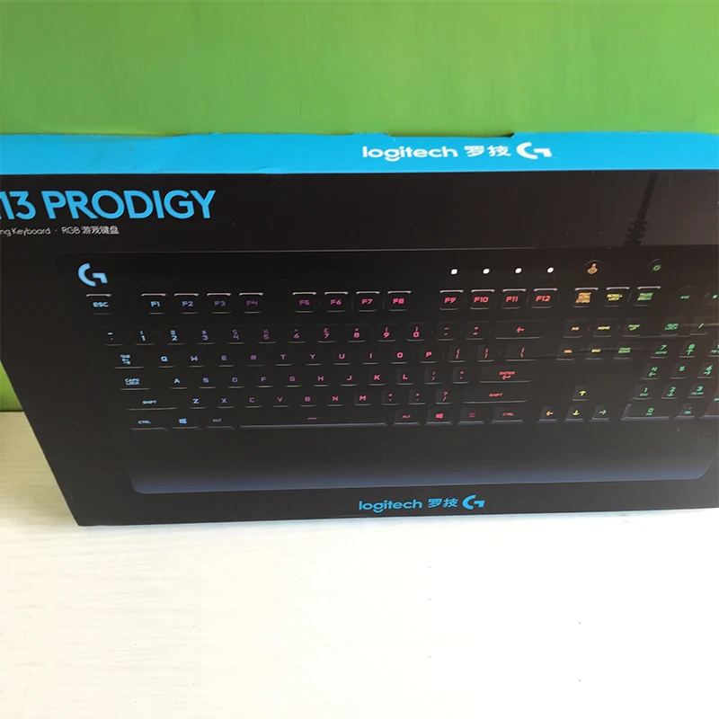 Logitech G213 Prodigy игровая клавиатура с 16,8 миллионов освещения Цвета