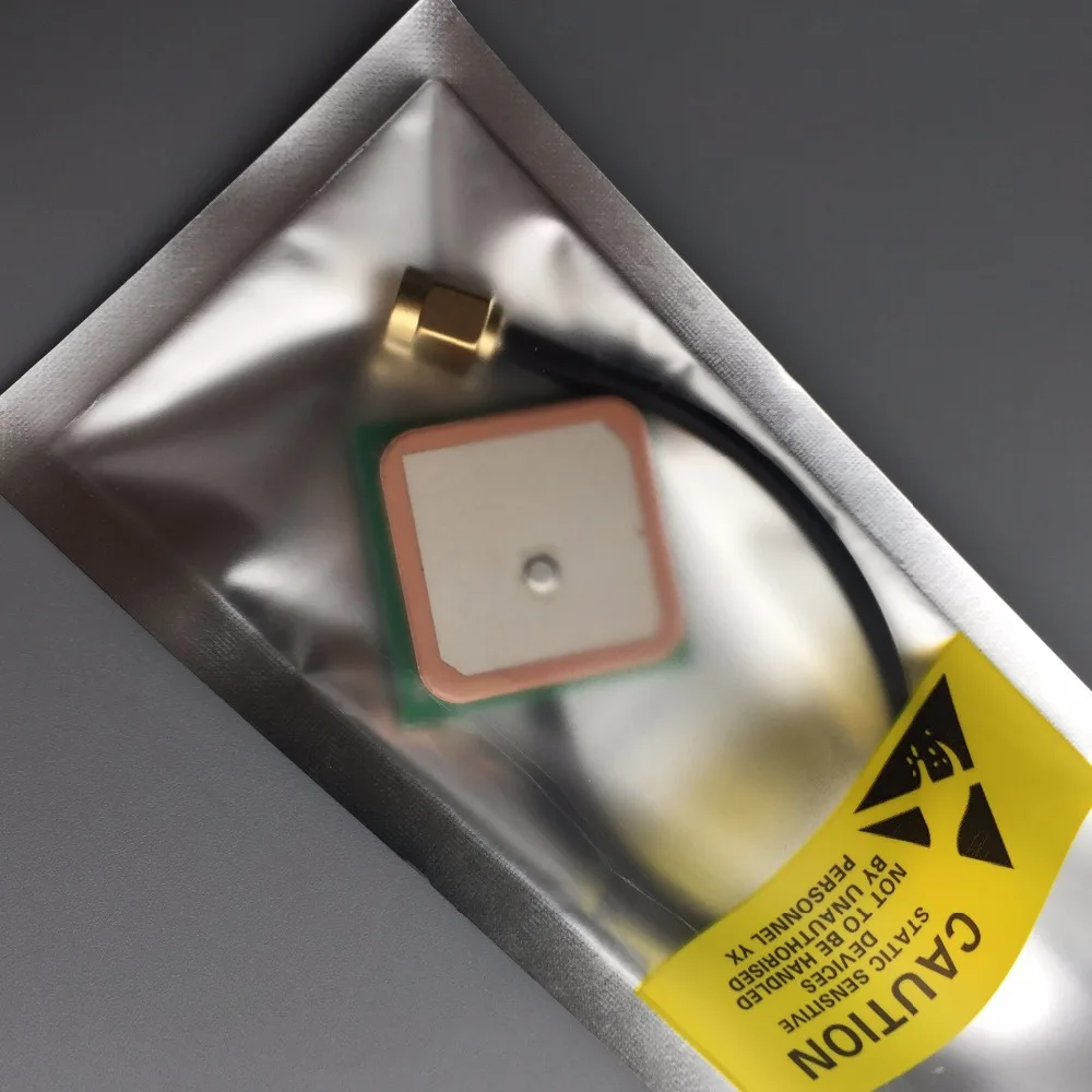 Антенна STOTON с высоким коэффициентом усиления SMA 28 дБ GPS 1575 42 МГц 28x28x8 9 мм|gps antenna|gps