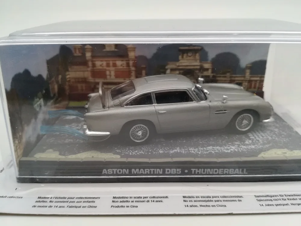 

UH 1:43 Aston Martin DB5-Thunderball boutique alloy car toys for children kids toys Model original package freeshipping
