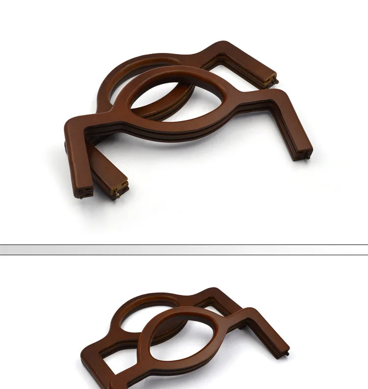 4596744544_682531044