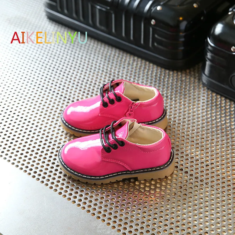 

chaussure enfant garcon 2019 spring new boys bright leather shoes children boots casual sneakers kids Lace waterproof shoes26-30