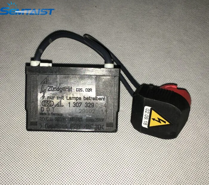 

semtaist OEM AL Igniter Ignitor 2001-2004 SLK320 SLK230 SLK32 AMG HID Xenon Igniter 1307329054 (used) free shipping post