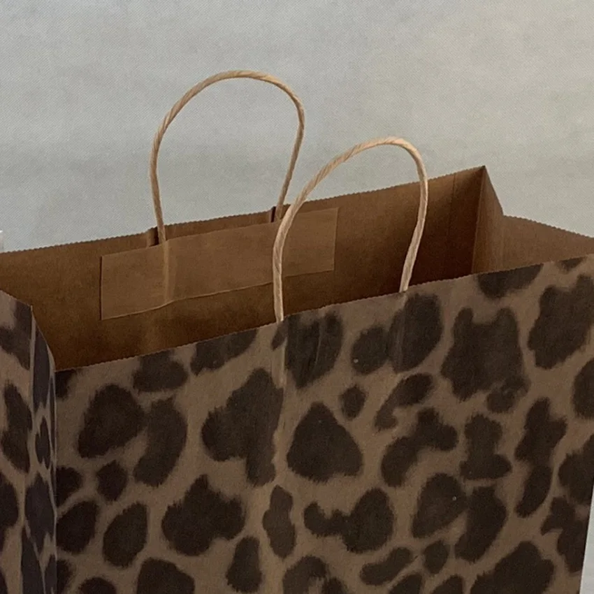 10 шт Модные леопардовые крафт-бумажные пакеты подарочные бумажные пакеты с ручкой хозяйственные сумки упаковочные сумки отличное качество 27*21*11 см