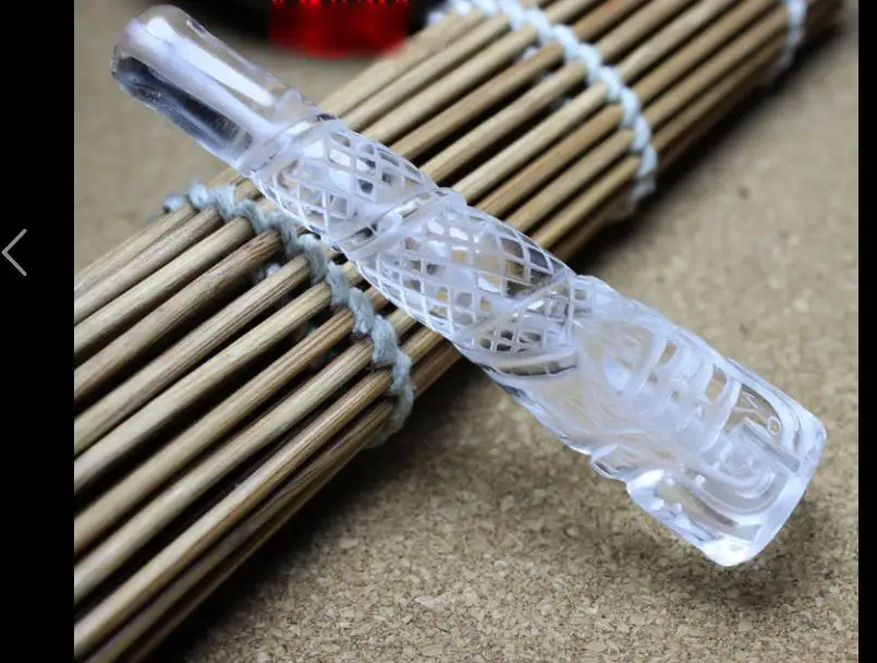 6954+++ Natural white crystal dragon leading cigarette