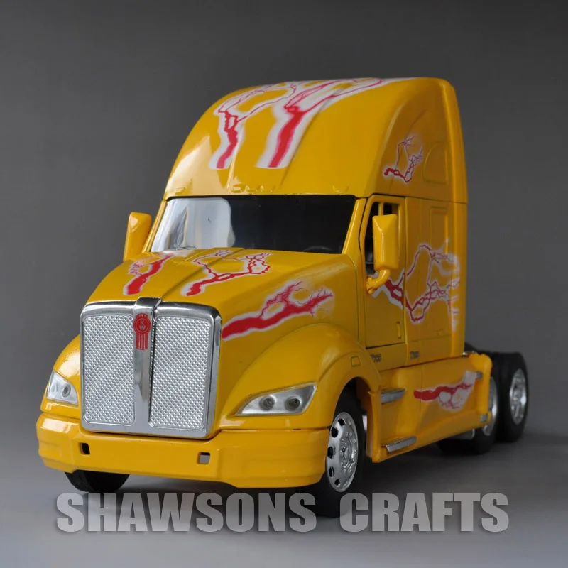 

1:32 Diecast Vehicle Model Toy Kenworth T700 Semi Trailer Truck Replica Yellow