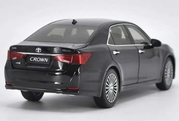 Оригинальная модель автомобиля из передового сплава 1:18, высокая имитация TOYOTA CROWN, металлическая модель, изысканная коллекция игрушечных автомобилей