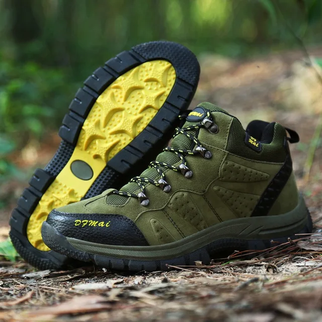 China Professional Hiking Shoes Men Adult Outdoor Trekking Mountain