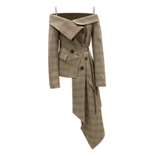 Stunning Unique Designing High Street Women's Elegant Off the Shoulder Plaid Printing Asymmetrical Slim Blazer High Quality