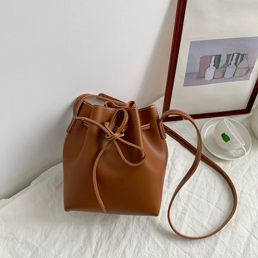 

Pu Leather Bucket Bag Women's Shoulder Bags Drawstring Solid Color Messenger Bags for women Designer Wild Ladies Crossbody Bag