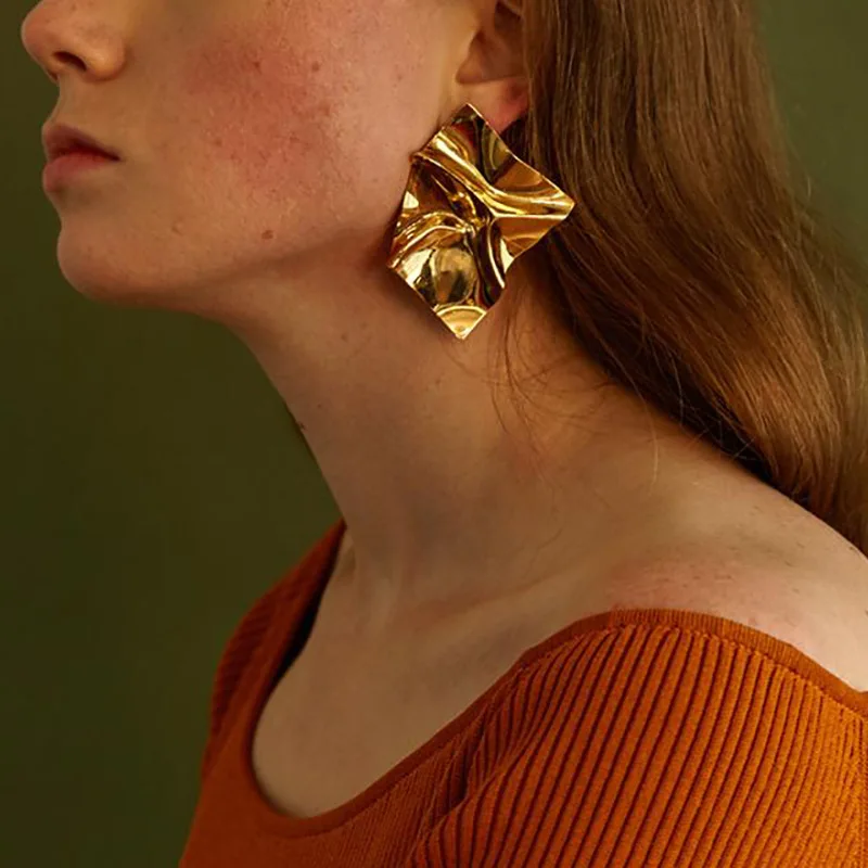 

New Women Hyperbole Fold Stud Earrings Irregular geometry Originality Earrings Solid color Women's fashion dropshipping