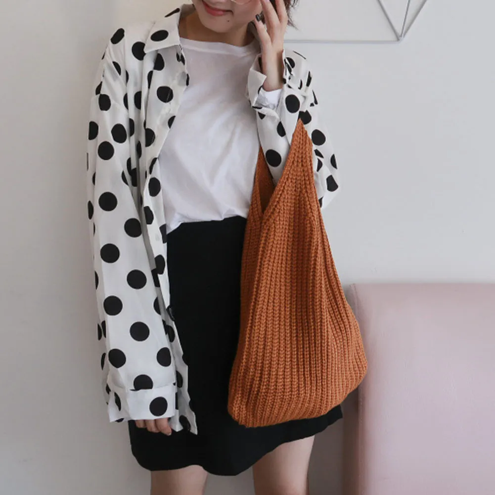 Fashionable knitted bags of this season Fashionable knitted bags of this season