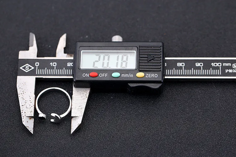 3681629660_823318017