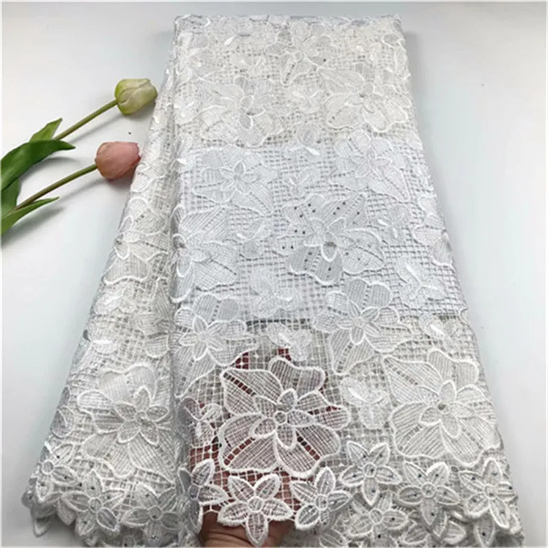 

Embroidery Design African Cord Lace Fabrics High Quality Nigeria Wedding Dress Lace Water Soluble Guipure Lace Fabric White