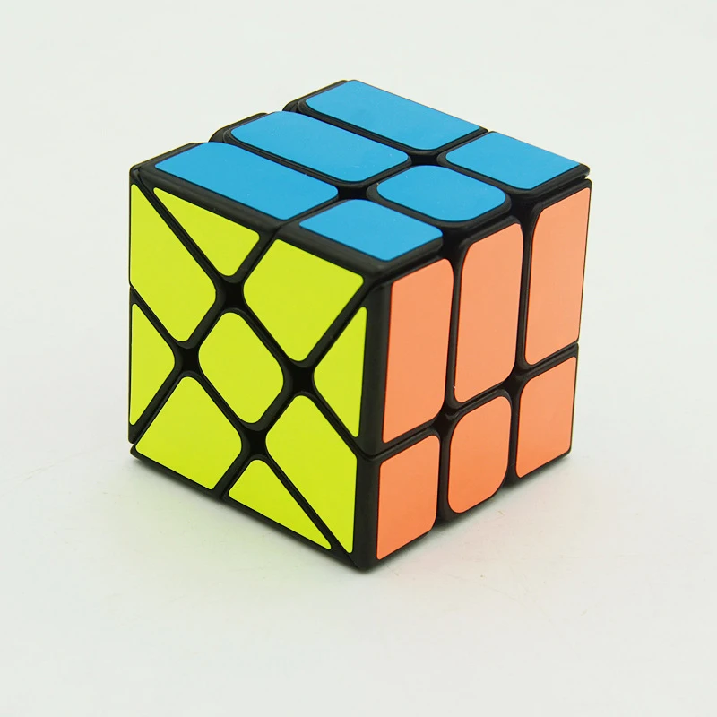 Странные Форма Magic Cube