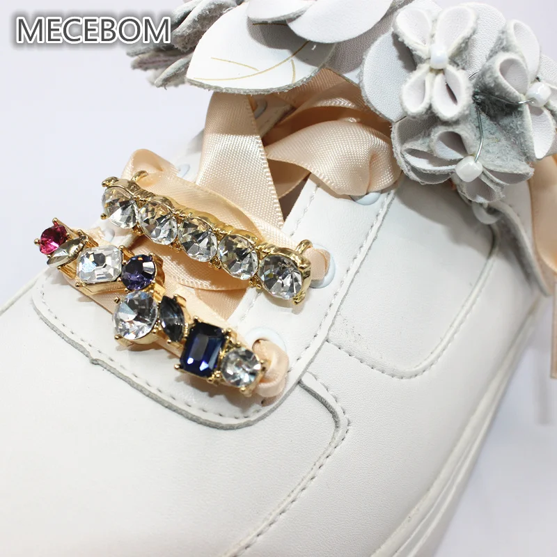 

1 piece 2018 Crystal Shoelace for woman shoes DIY personality Flat Silk Ribbon Sneaker Shoelaces Pearl Metal decoration 215w