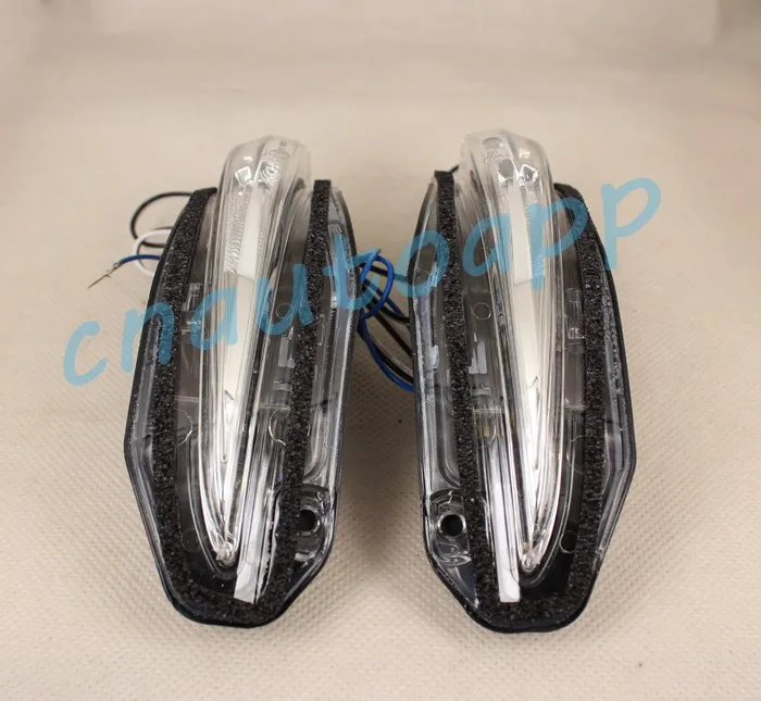 Toyota-Mirror-LED-Light-2