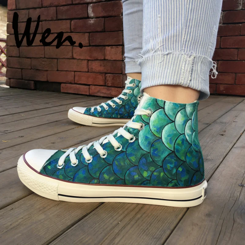 Unisex Casual High-Top Skate Shoes Classic Sneakers Adults Trainers Rainbow Light Fish Scales 