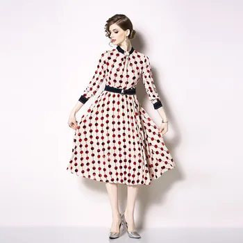 

2019 Summer Round Collared Waists Show Thin Temperament Wavy Point Dress