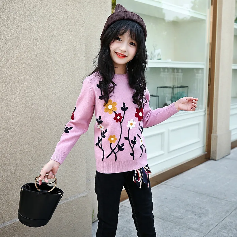 

2018 Fashion Embroidered Casual Girl Child Jacquard Weave Thickening Sweater