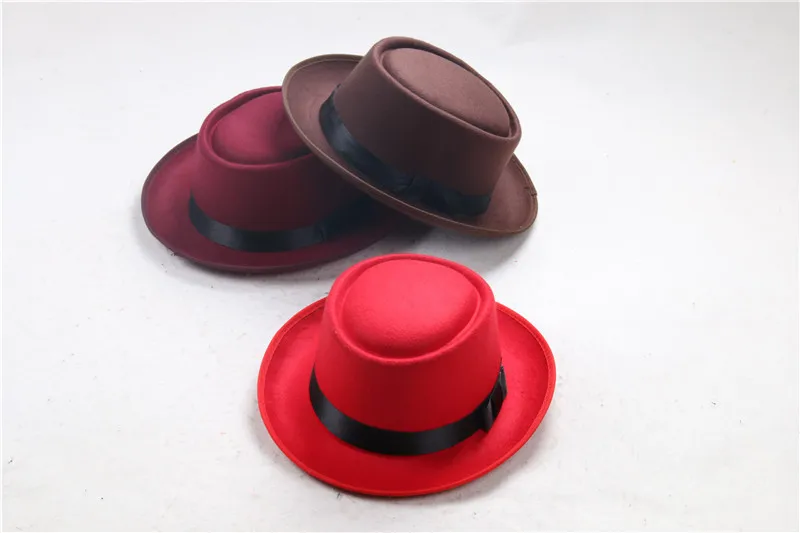 Британский стиль, винтажная фетровая шляпа, шерсть, фетровые шляпы федоры, Женская осенне-зимняя мода, цветы, кости, Повседневные Вечерние, одноцветные шапки