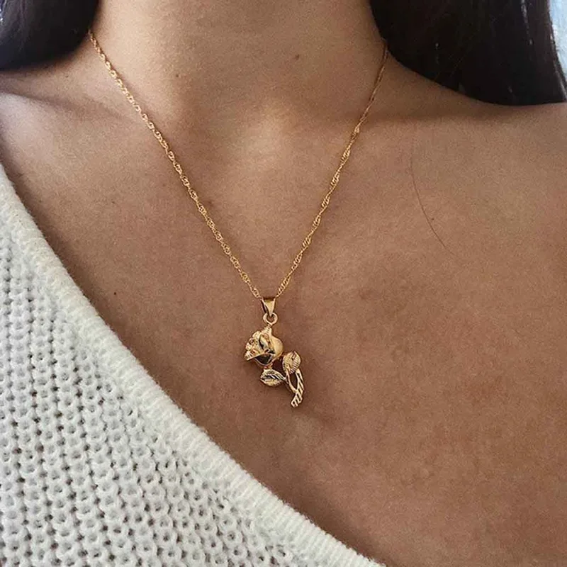 

New Design Rose Necklace Gold Color Charm Necklace Rose Flower Jewelry Accessories For Women Gift
