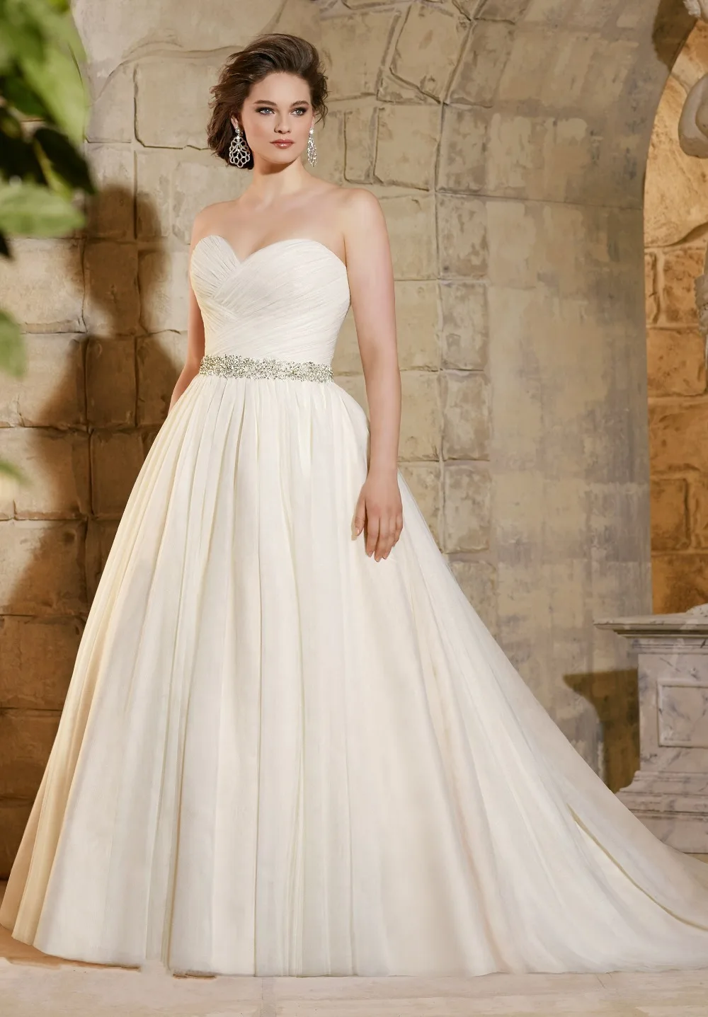 Bling Crystal Ribbon 2016 Wedding Dresses Plus size Sweetheart A line