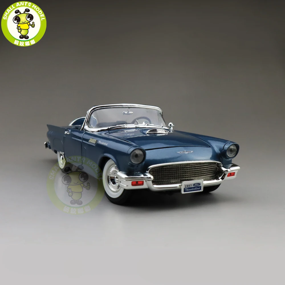 1/18 1957 Ford THUNDERBIRD Road Подпись литая под давлением Модель автомобиля игрушки для мальчиков и девочек подарок