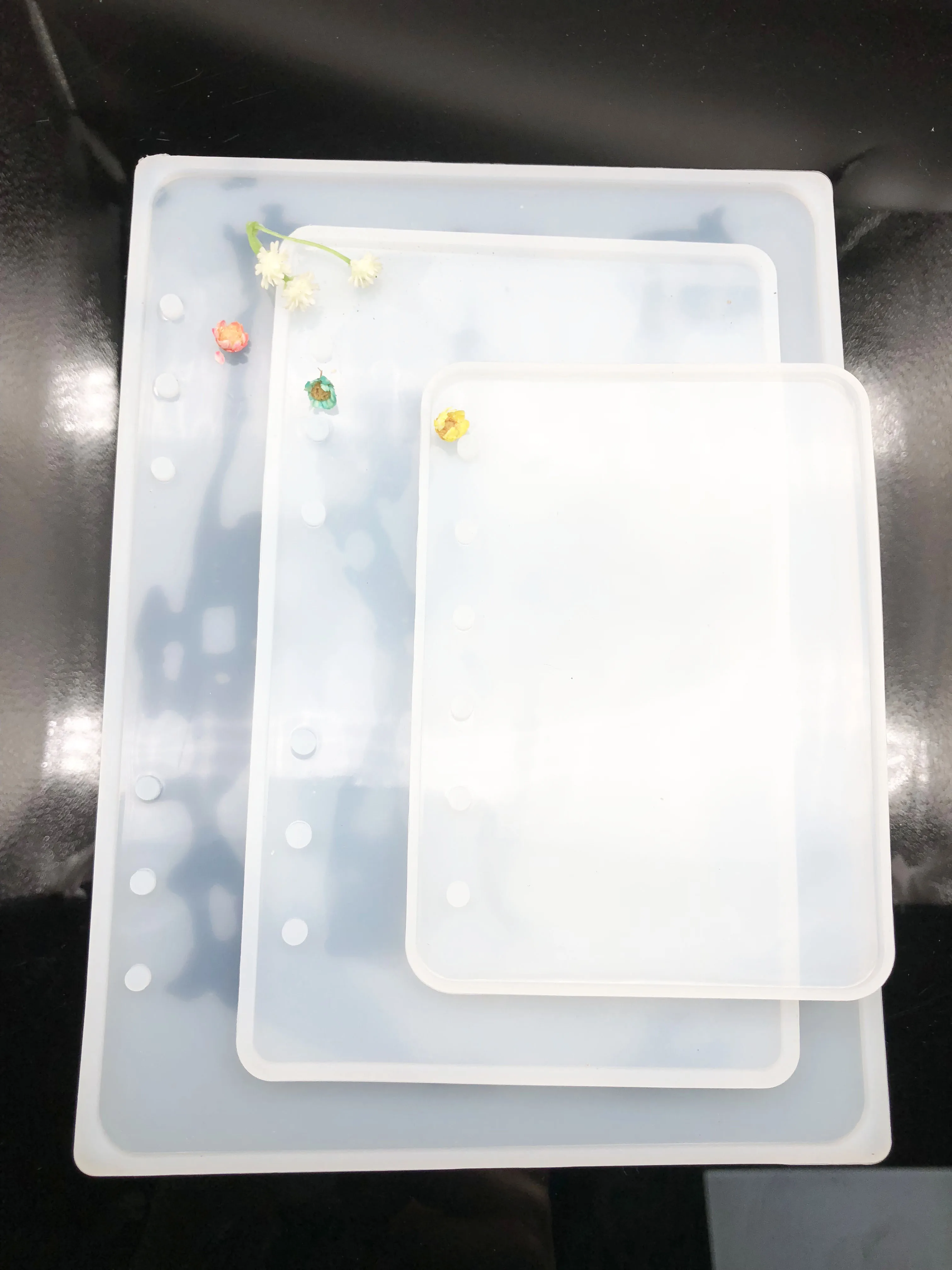

1pcs Notebook Cover Silicone Resin Mold For DIY Handmade Notebook Resin Silicone Mold Craft Tools