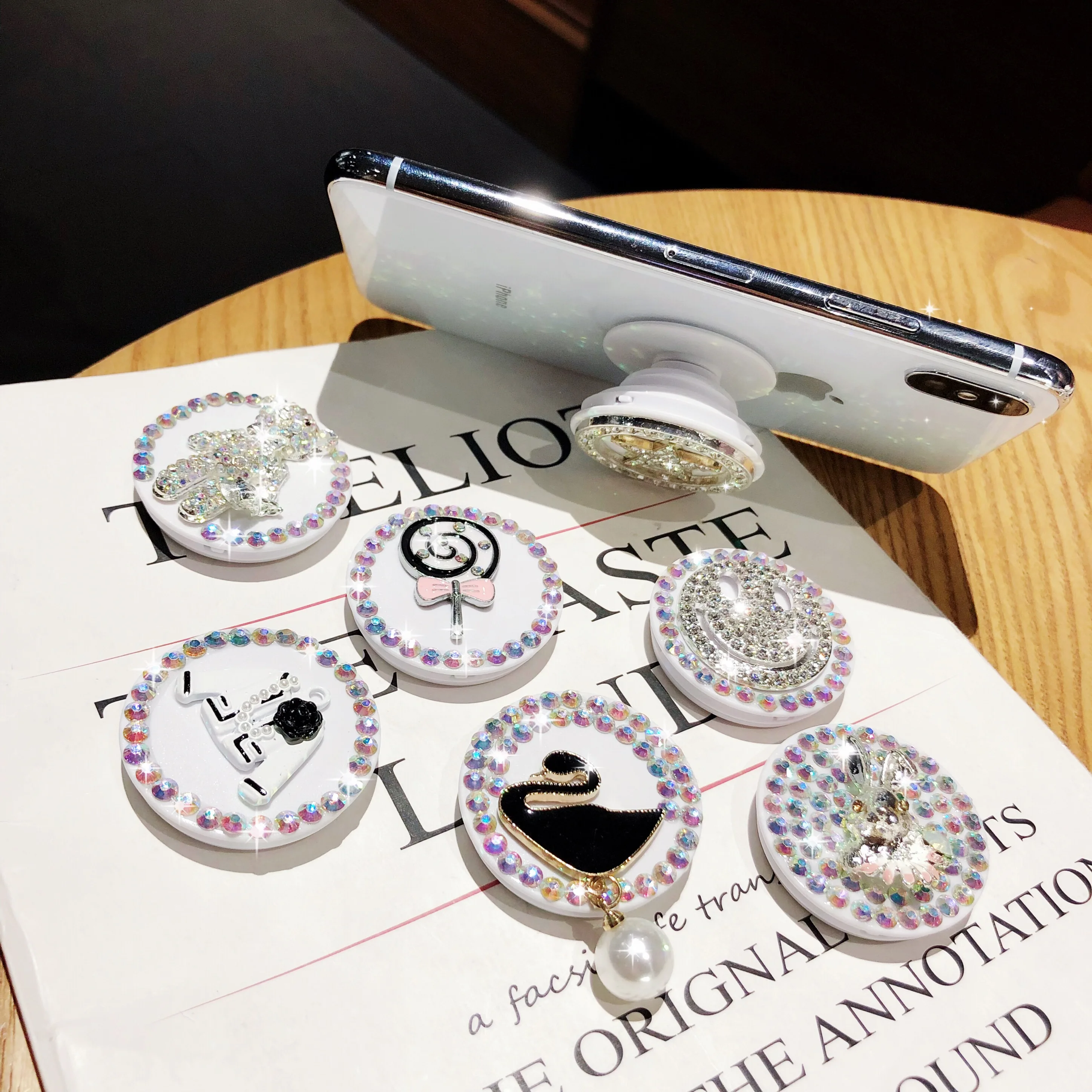 Round Phone Stand Rhinestone Support Bracket Hand Lazy Flexible Mobile Table Holder Mount for Iphone xiaomi Huawei Round Phone Stand Rhinestone Support Bracket Hand Lazy Flexible Mobile Table Holder Mount for Iphone xiaomi Huawei