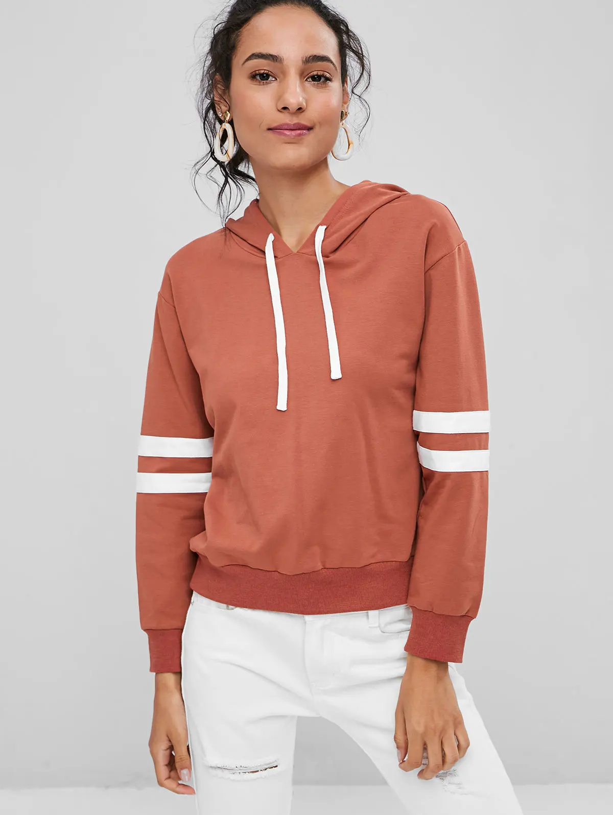 fear of god essentials hoodie sizing